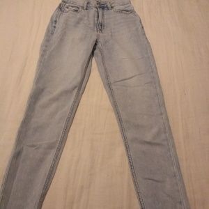 AE light wash MOM JEANS